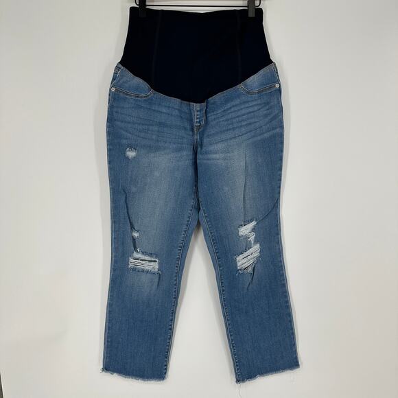 Ingrid and Isabel Straight Crop Distressed Over The Belly Maternity Jeans 10 - Picture 3 of 11